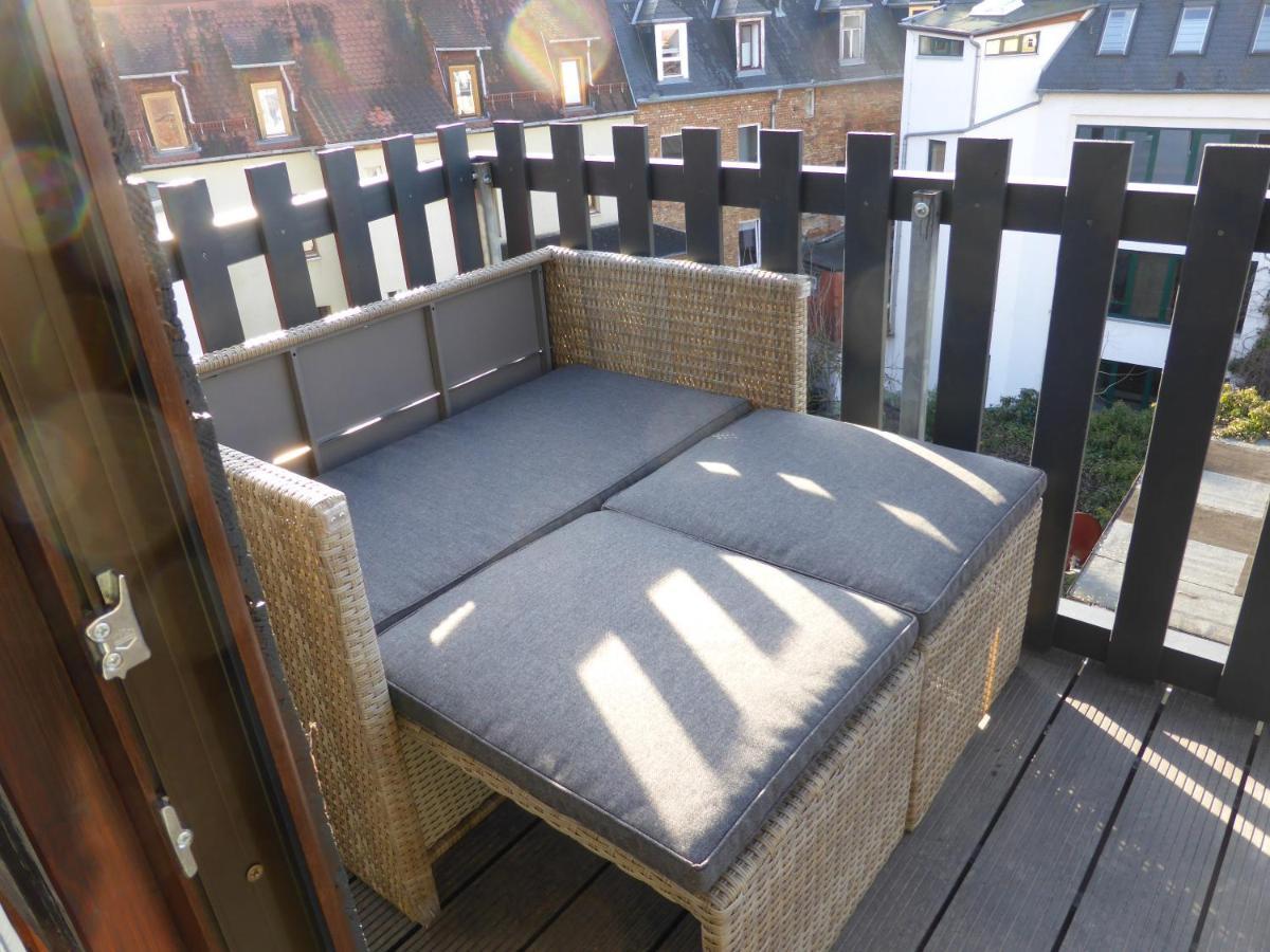 Apartment Skyline Of Jena, Luxurioes, Einzigartig, Free Wifi, Parkplatz, Klimatisiert, Zentral Exterior photo